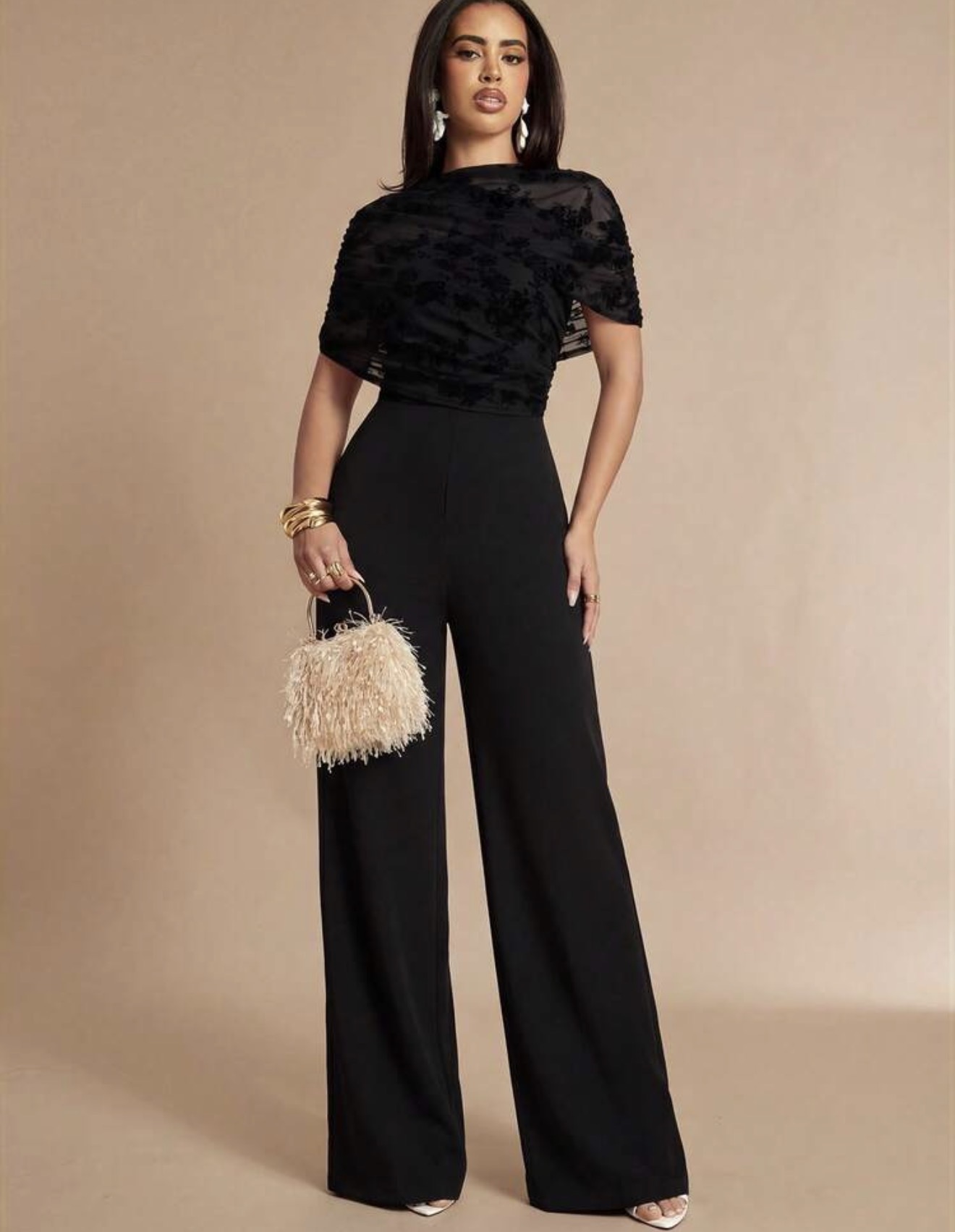 Silque mono elegante de mujer